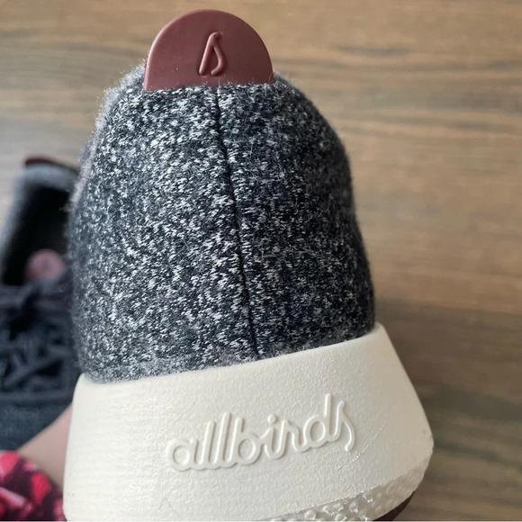 Allbirds Women's Wool Runner LIMITED EDITION:
Natural Grey (Cream Sole) - Picture 11 of 14